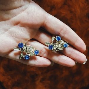 Vintage Blue Rhinestone Flower Earrings
